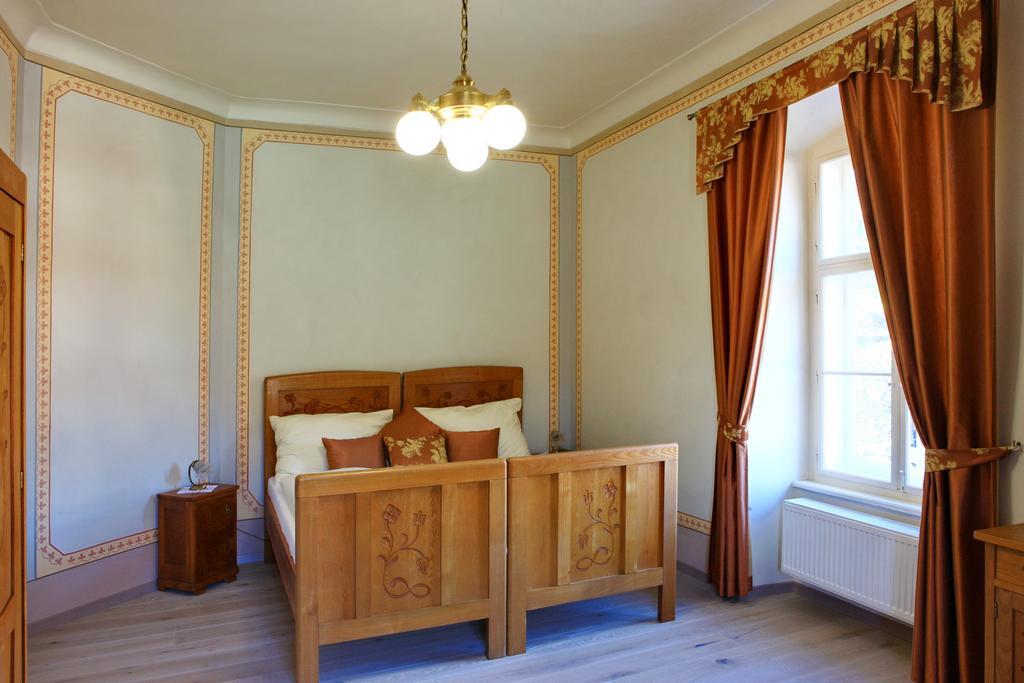 Vila Magnolia Banska Stiavnica Bilik gambar